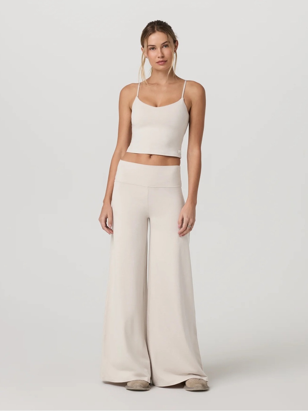 Vuori Wide Leg Pants in Light Beige/Cream